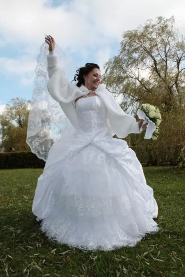 Свадебное платье-Лейва(произв. Литва)